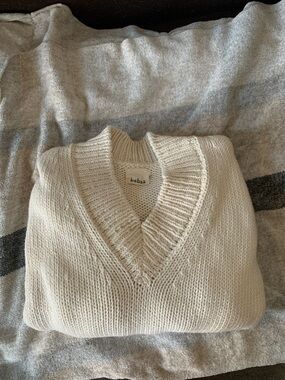Baba V-Neck Knit Sweater in Cream
